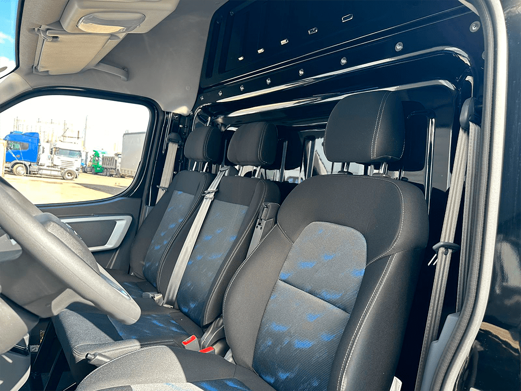 DongFeng K33-5661 black